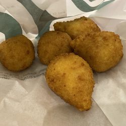 Starbucks - Coxinha