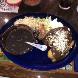 Mezcaleria Las Chupacabras - Tamales Fritos
