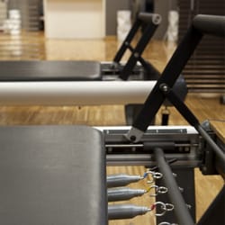 Guastallapilates - Dettagli dei #reformer gli storici attrezzi del #pilates