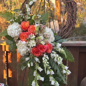 Bloom & Grow - Spray on grapevine wreath for funeral - Florists Near Me - Vestavia Hills, Alabama Bloom & Grow - Spray on grapevine wreath for funeral - Florists Near Me - Vestavia Hills, Alabama
