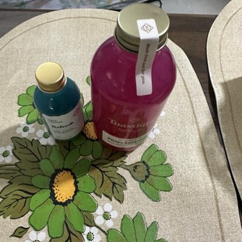 Toastique - Lime, Ginger, Blue Spirilina wellness shot  ( Refresh Shot ) and Pitaya Lemonade Bottled Juice - Juice Bars & Smoothies Near Me - Newtown Square, Pennsylvania