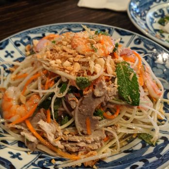 High Lúa Vietnamese Kitchen - Papaya salad - Vietnamese Near Me - Brooklyn, New York High Lúa Vietnamese Kitchen - Papaya salad - Vietnamese Near Me - Brooklyn, New York