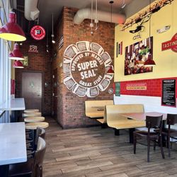 Jimmy John's - Inside