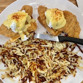 Broken Yolk Cafe - Chicken & Waffle Benedict - Breakfast & Brunch Near Me - Henderson, Nevada Broken Yolk Cafe - Chicken & Waffle Benedict - Breakfast & Brunch Near Me - Henderson, Nevada
