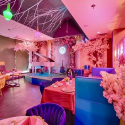 Arden Cafe & Lounge