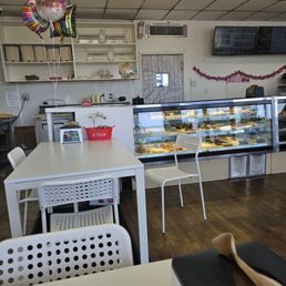 El mejor bakery de todo Miami, atencion, sabor , experiencia, un lugar acojedor  con salsa, Como bien dijo nuestra Celia Cruz, Azuca.