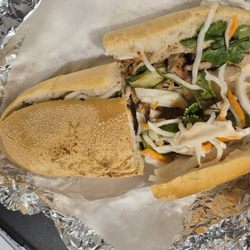 Pho 34 Vietnamese Cuisine - Bah mi sandwich