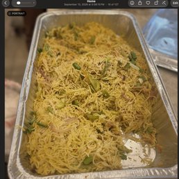 Screenshot with timestamp of the entire tray of noodles left at 5 pm while the party was at 11 am and complain was logged at 1 pm