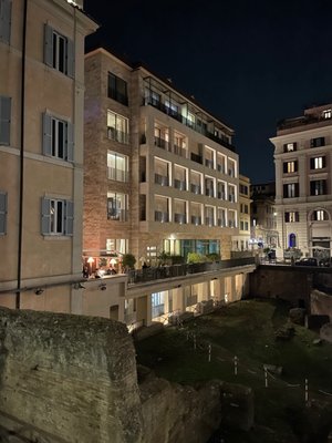 The Court Bar. Palazzo Manfredi by null