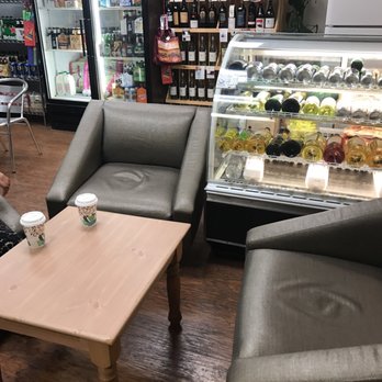 Paramount Cafe - Cafes Near Me - Arlington, Virginia