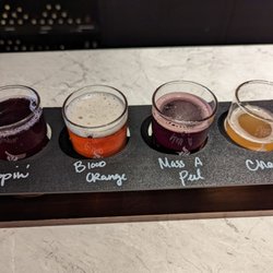 Four Fires Meadery - Tasting flight