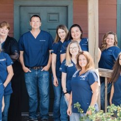 Cross Point Veterinary Clinic - The Cross Point Veterinary Clinic Team.