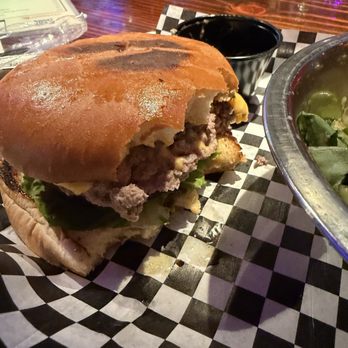 The Ivy Tavern - Great burger!! - Dive Bars Near Me - Dallas, Texas The Ivy Tavern - Great burger!! - Dive Bars Near Me - Dallas, Texas