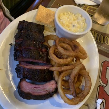 Wire Mill Saloon & Barbecue - Ribs, Onion Rings and Mac and Cheese - Barbeque Near Me - Redding, Connecticut Wire Mill Saloon & Barbecue - Ribs, Onion Rings and Mac and Cheese - Barbeque Near Me - Redding, Connecticut