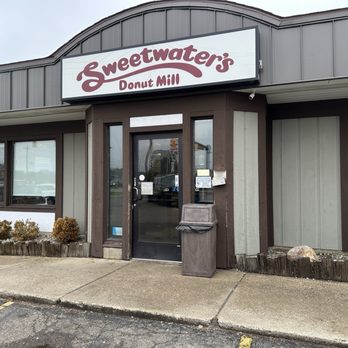 Sweetwater's Donut Mill - Donuts Near Me - Battle Creek, Michigan