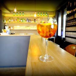 Bar 76
