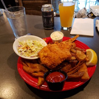 Sea Dog Brewing - Haddock and chips - New American Near Me - Exeter, New Hampshire
