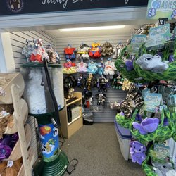 The Market at Massanutten Station - Teddy bear factory
