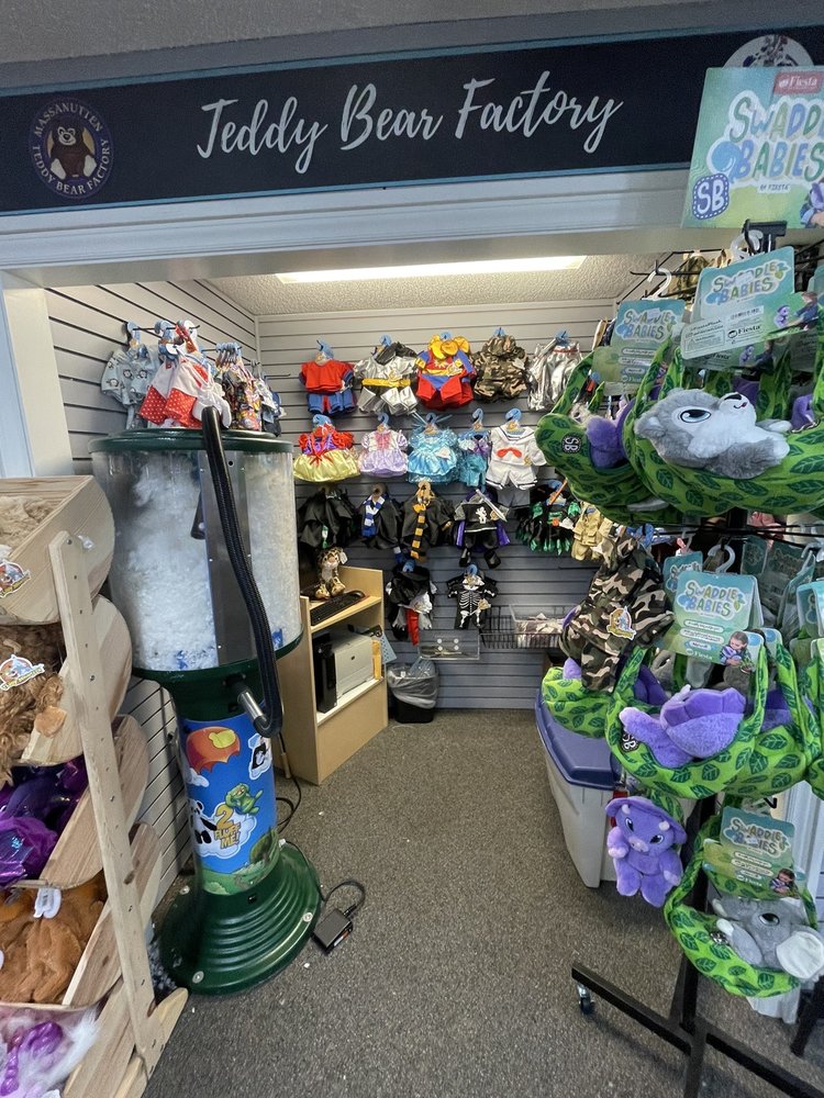 THE MARKET AT MASSANUTTEN STATION Updated October 2024 1850 Meadow