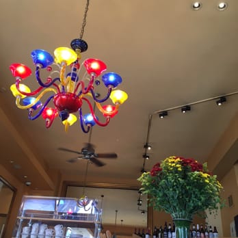 Rose's Cafe - decor - Italian Near Me - San Francisco, California Rose's Cafe - decor - Italian Near Me - San Francisco, California