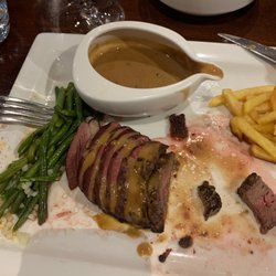 Brasserie des Arts - Canard (roasted duck) with mushroom sauce.