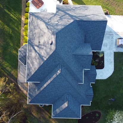 Slide of SI&R Roofing, Siding and Painting