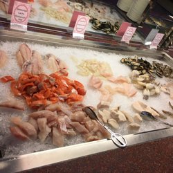 Asia Palast - Fisch für mongolisches Buffet