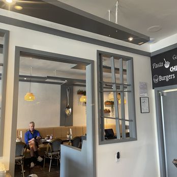 Jinky’s Cafe - Cute place bright and happy - Breakfast & Brunch Near Me - Los Angeles, California