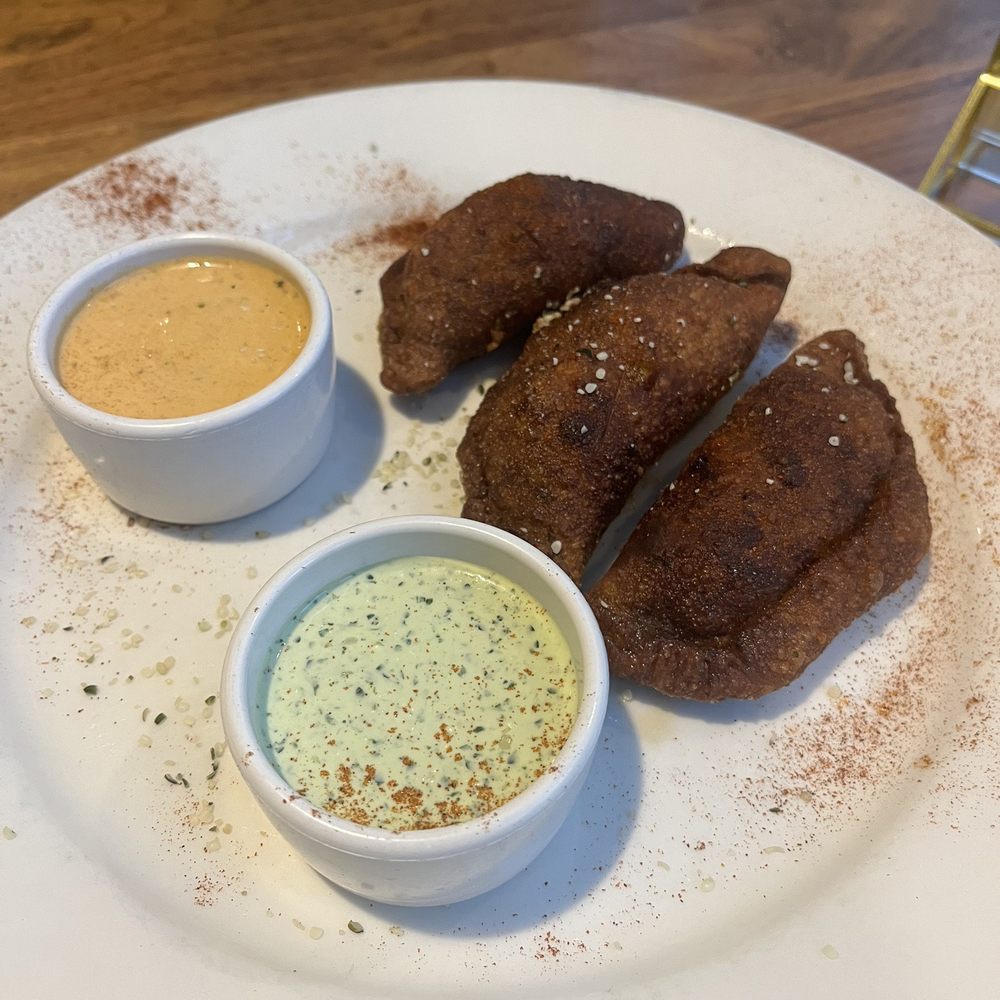 bellagreen - HI-PROTEIN HEMPENADAS GF - Gluten-Free Near Me - Houston, Texas bellagreen - HI-PROTEIN HEMPENADAS GF - Gluten-Free Near Me - Houston, Texas