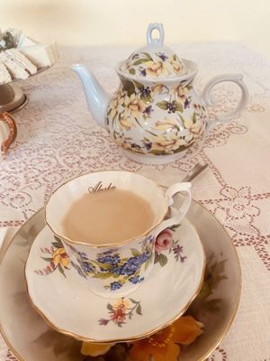 Lovey's Tea Shoppe by null