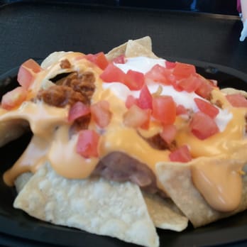 Taco Bell - Regular Supreme Nachos - Fast Food Near Me - El Cajon, California Taco Bell - Regular Supreme Nachos - Fast Food Near Me - El Cajon, California