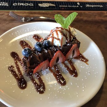 Patrona - New American Near Me - Ukiah, California