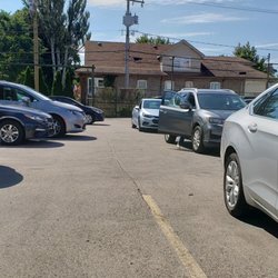 Hertz Rent A Car - Expect a LOT of bullshit in this minuscule rental lot. More than 20 cars are stuffed into 7,400sqft of space.