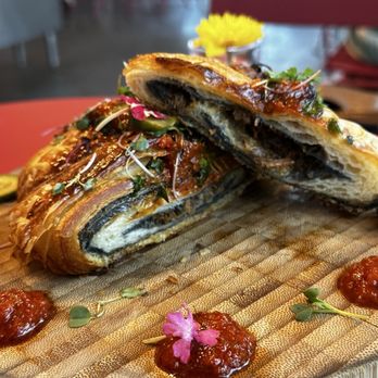 Izola - Bibimbap croissant - Bakeries Near Me - San Diego, California