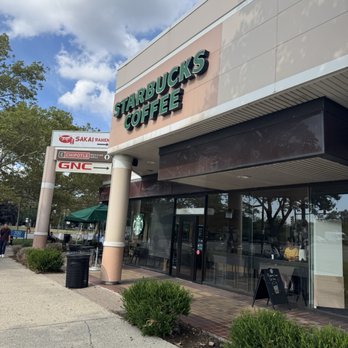 Starbucks - Coffee & Tea Near Me - Secaucus, New Jersey