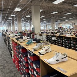 skechers factory outlet overland park