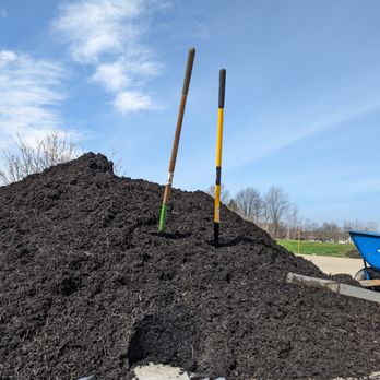 Ohio Native Landscapes - We're here for all your mulching needs! - Landscaping Near Me - North Ridgeville, Ohio Ohio Native Landscapes - We're here for all your mulching needs! - Landscaping Near Me - North Ridgeville, Ohio