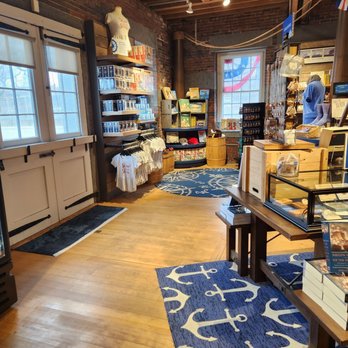 USS Constitution Museum - Gift shop - Museums Near Me - Boston, Massachusetts