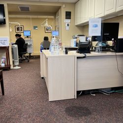 Snow Orthodontics - Front desk