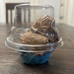 Handel’s Ice Cream - Fort Union - Double scoop