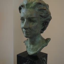 Nancy Susan Reynolds Conference Center - Bust of Nancy Susan Reynolds in the Center's Foyer