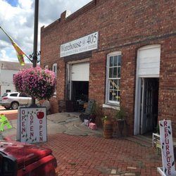 Warehouse @ 405 Architectrual Salvage - Main store front and entrance to the Warehouse Architectural Salvage store