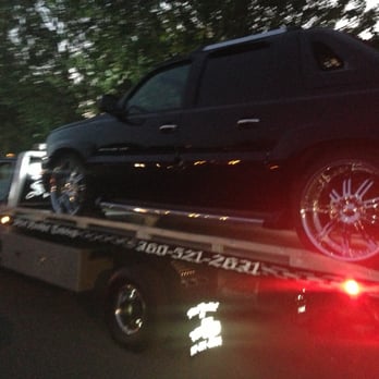 Steel Hookin Towing, LLC - Towing Near Me