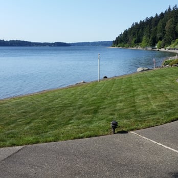 Reyes Lawn Service - Lawn maintenance - Gutter Services Near Me Reyes Lawn Service - Lawn maintenance - Gutter Services Near Me