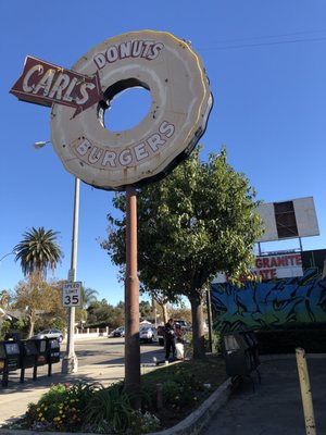 Carl's Do-Nut Shop by null