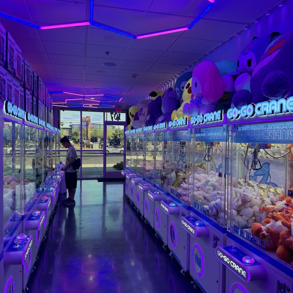 Go Go Crane - Legit layout! And NOT crowded - Arcades Near Me - Las Vegas, Nevada Go Go Crane - Legit layout! And NOT crowded - Arcades Near Me - Las Vegas, Nevada