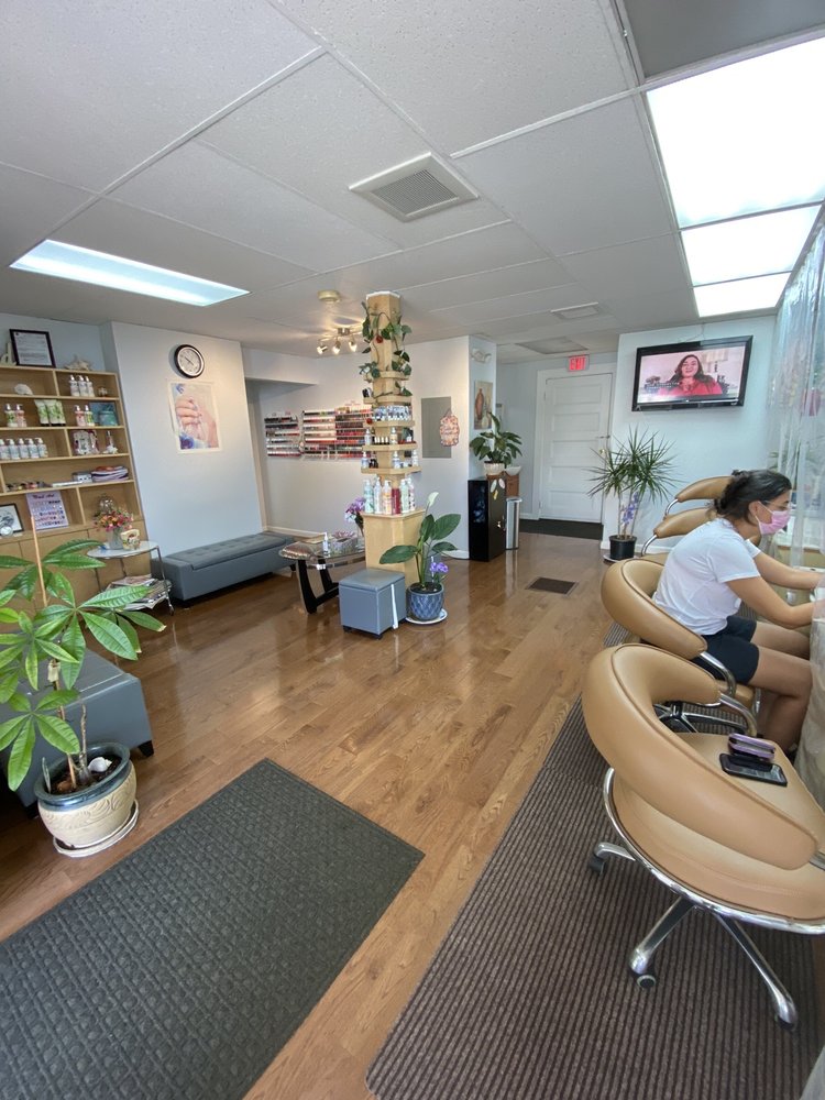 GEM NAILS & SPA Updated September 2024 43 Photos & 41 Reviews 578