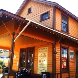 Folsom Chamber of Commerce and Visitors Center - Exterior