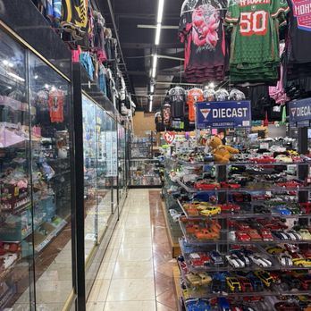 Razor Concepts - Sports Wear Near Me - Aiea, Hawaii Razor Concepts - Sports Wear Near Me - Aiea, Hawaii