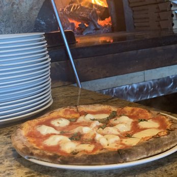 Elio Pizza On Fire - Margherita pizza - Pizza Near Me - Addison, Illinois Elio Pizza On Fire - Margherita pizza - Pizza Near Me - Addison, Illinois